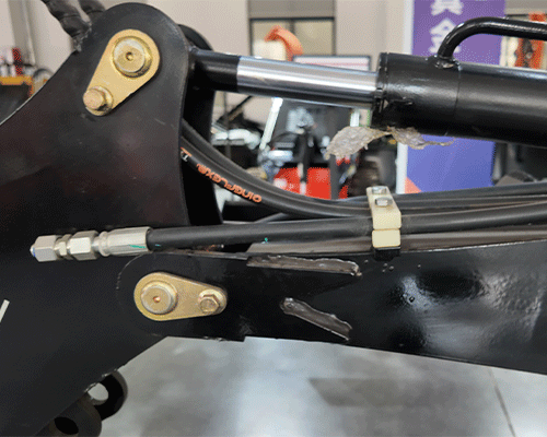 Piccolo escavatore da 1,2 tonnellate Piccolo escavatore da 1,2 tonnellate